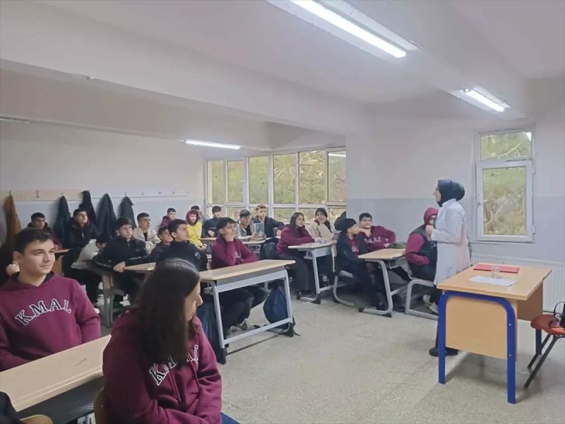 Kozluk'ta Öğrencilere Sağlıklı Yaşam ve Hijyen Eğitimi Düzenlendi