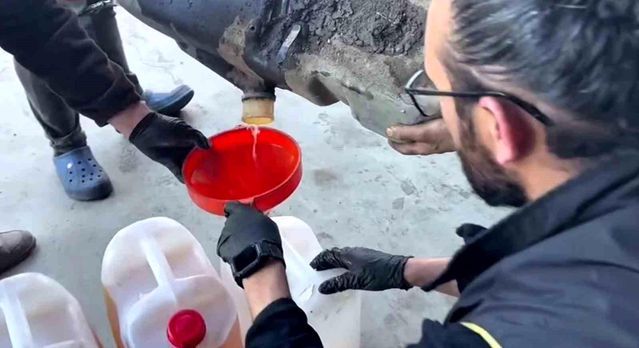 Osmaniye'de Yakıt Deposunda 48,75 Kilo Sıvı Metamfetamin Ele Geçirildi