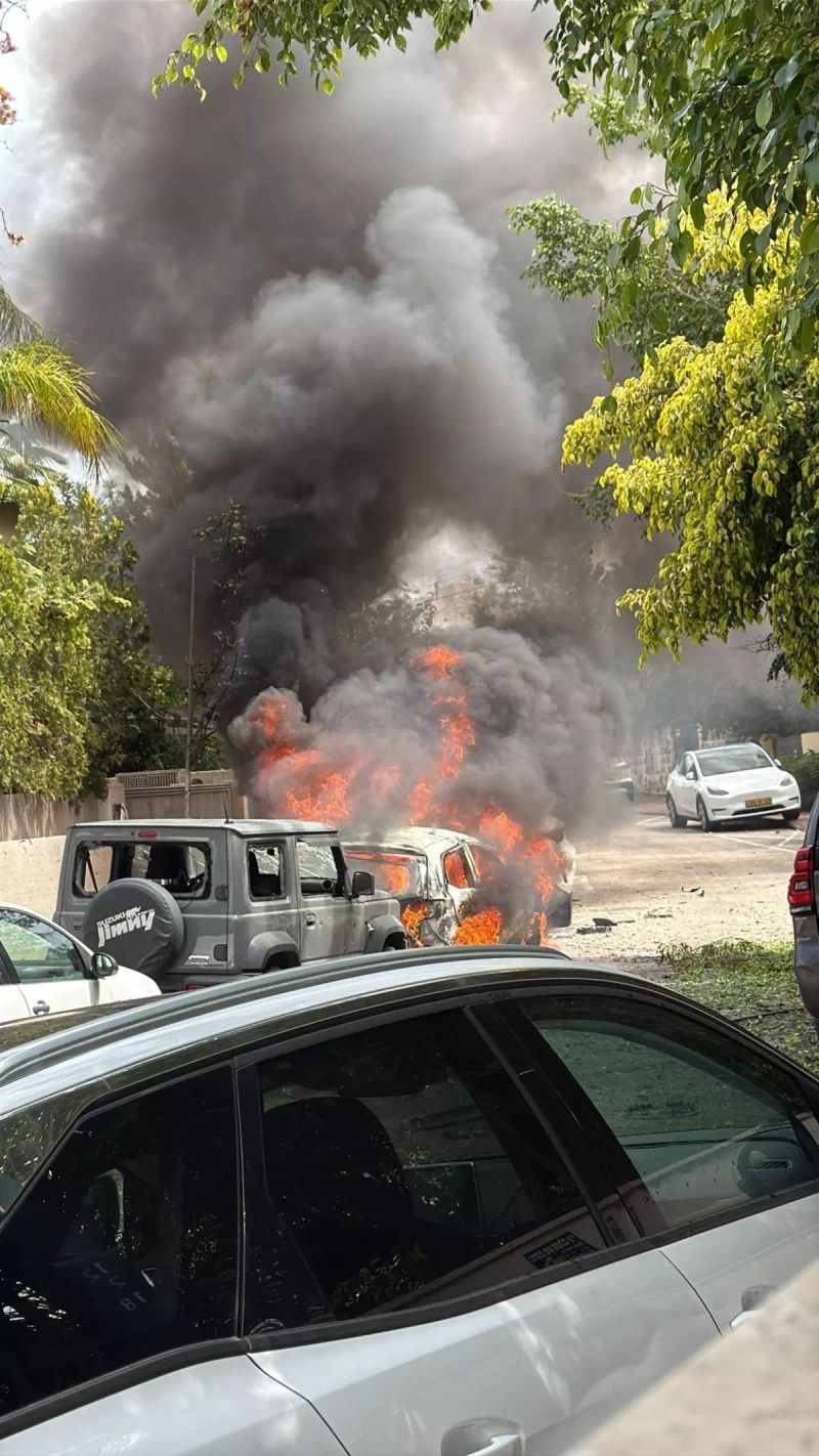 İsrail'e Yönelik Yeni Füze Saldırıları İddiası