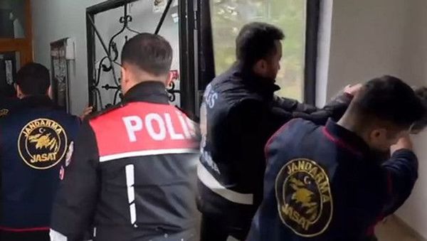 ARAT ve JASAT'tan Ortak Operasyon: 103 Şüpheli Gözaltına Alındı