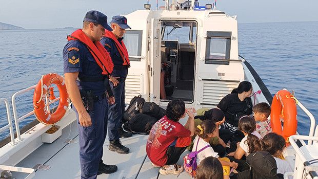 Son 5 Yılda Türkiye'de 1 Milyondan Fazla Düzensiz Göçmen Yakalandı