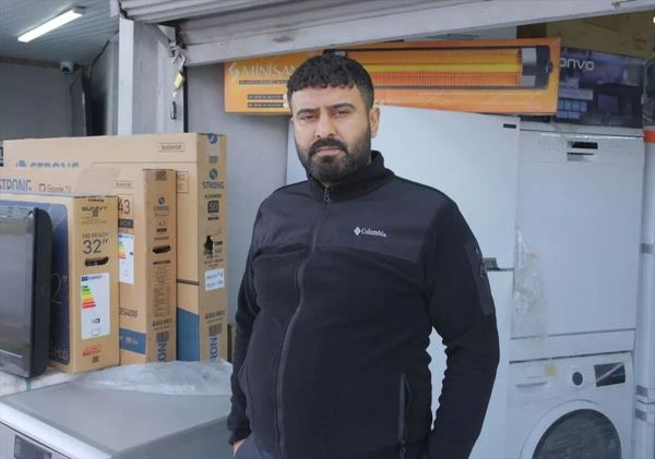 Mersin'de İyilik Yapılan Gençten Hırsızlık Şikayeti