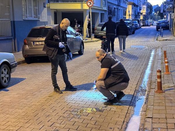 Aydın'da 5. Kattan Düşen Kadın Ağır Yaralı Olarak Hastaneye Sevk Edildi
