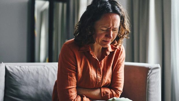 Kadınlarda Ağrının Uzun Süreli Olmasının Bağışıklık Hücreleriyle İlişkisi Ortaya Çıktı