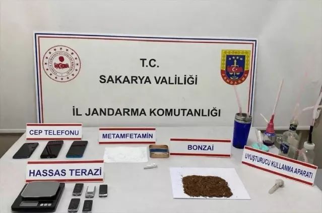 Sakarya’da Uyuşturucu Operasyonunda 3 Kişi Tutuklandı