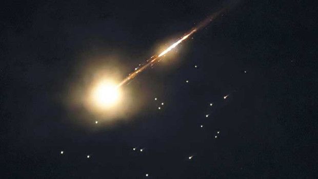 Tahran ve Bölge Üzerinde İsrail-İran Çatışmaları Yoğunlaştı