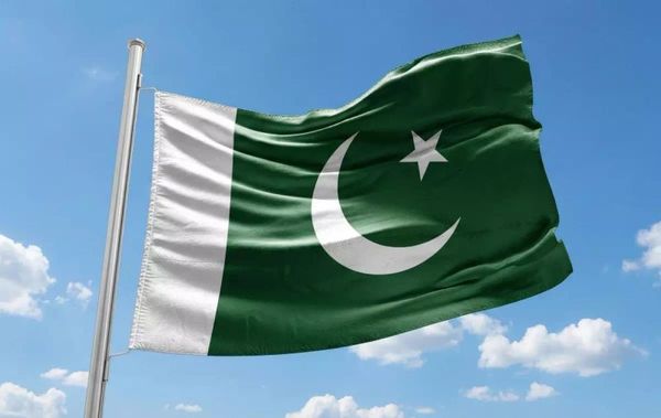 Pakistan'ın Pencap Eyaletinde İntihar Saldırısında 4 Polis Öldü