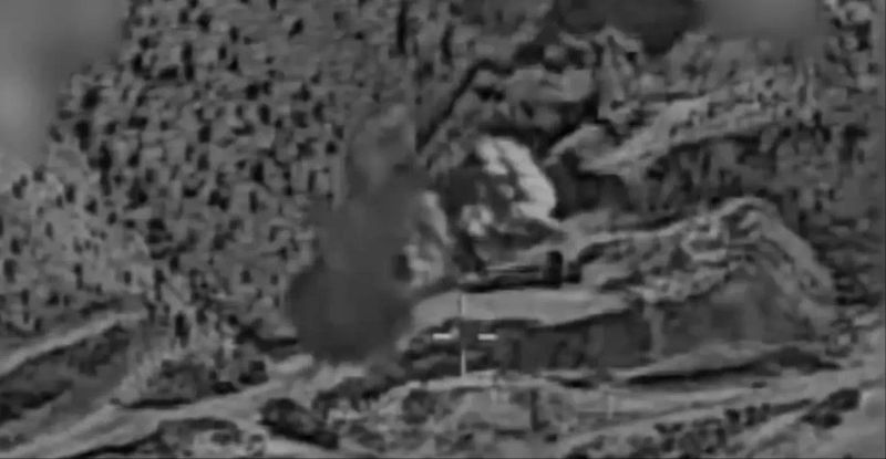 İsrail, Kükreyen Aslan Operasyonu ile İran'ın Batısındaki Askeri Hedefleri Vurdu