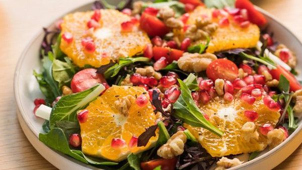 Beslenme Uzmanından Bağışıklığı Güçlendiren 6 Kış Salatası Tarifi