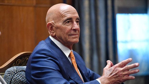 Barrack, Irak Başbakanı Sudani ile Görüşmesini Paylaştı