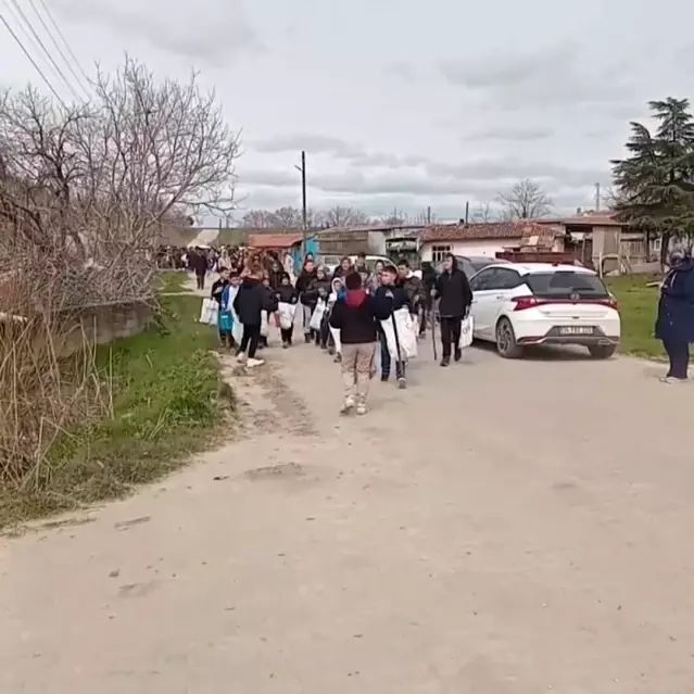 Edirne Geçkinli Köyü'nde Asırlık Şeker Toplama Geleneği Sürüyor