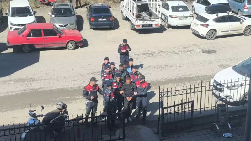 Zonguldak Ereğli'de Yevmiyeleri Ödenmeyen İşçiler Ofisten Laptop ve Fotokopi Makinesi Aldı