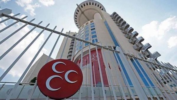 MHP İstanbul İl Teşkilatı ve 39 İlçe Teşkilatı Resmen Feshedildi