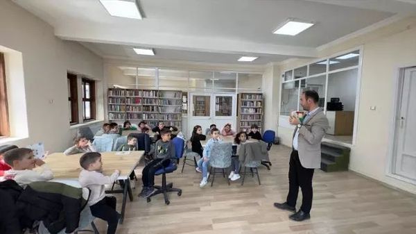 Bolu Yenicaga Öğrencileri Kütüphane Haftası'nı Ziyaretlerle Kutladı