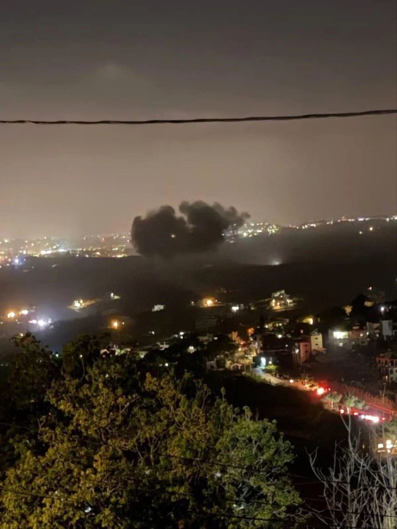 İsrail Ordusu Güney Lübnan'daki Hizbullah Hedeflerini Vurdu