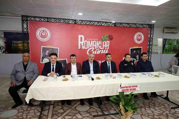Bafra'da 8 Nisan Dünya Romanlar Günü'nde Birlik Mesajı Verildi