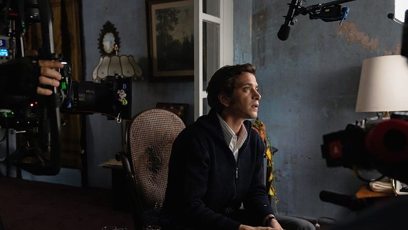 Masumiyet Müzesi Dizisi: Orhan Pamuk’un Aşk ve Hafıza Evreni Netflix’te