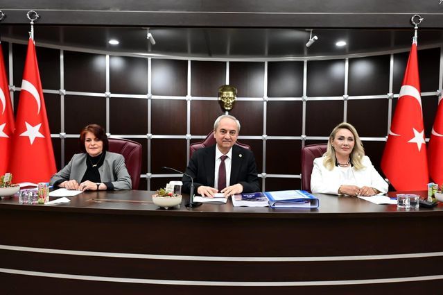 Başkan Kocagöz: Kepez’in Tüm Borçları Ödendi, Sezonun İlk Yağlı Güreşi 19 Nisan’da