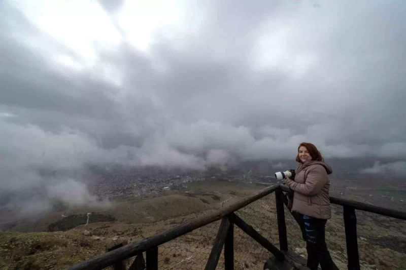 Ergani Makam Dağı'nda Yoğun Sis Altında Eşsiz Fotoğraflar Çekildi