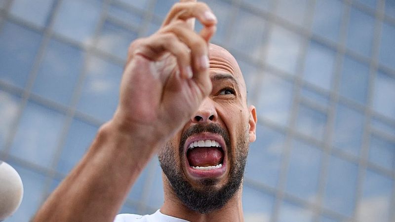 İngiltere'de Andrew Tate'in Cinsel Saldırı İddiaları Yeniden Soruşturulacak