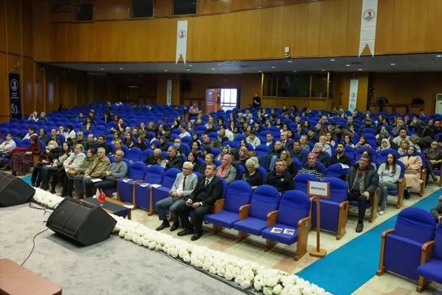 Aşık Veysel, Ondokuz Mayıs Üniversitesi'nde Anıldı