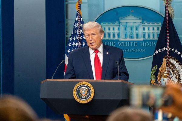 Trump, İran'a Hürmüz Boğazı İçin Verilen Sürenin Sonuna Yaklaşıldığını Duyurdu
