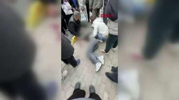 İstanbul’da Eski Eş Tarafından Okul Önünde Başından Vurulan Kadın Hayatını Kaybetti