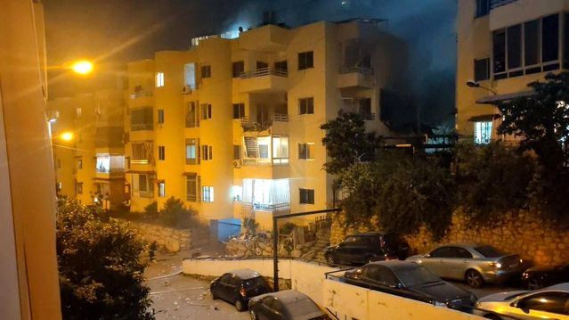 İsrail'in Beyrut Doğusundaki Ain Saadeh'e Hava Saldırısında 3 Kişi Hayatını Kaybetti