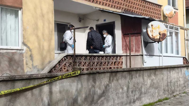 Karabük'te Sobadan Sızan Gaz Nedeniyle Çift Hastaneye Kaldırıldı