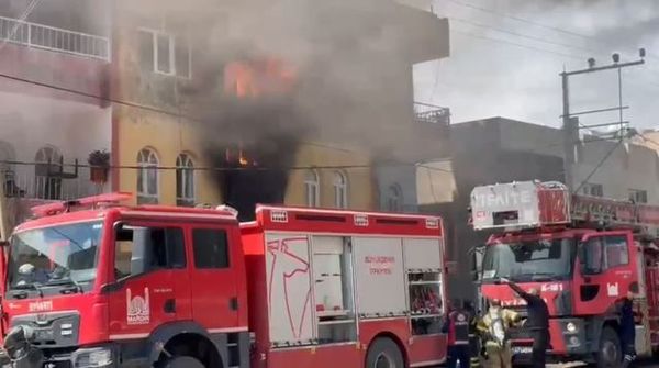 Kızıltepe'de Çıkan Yangında 4 Kişi Hastaneye Sevk Edildi