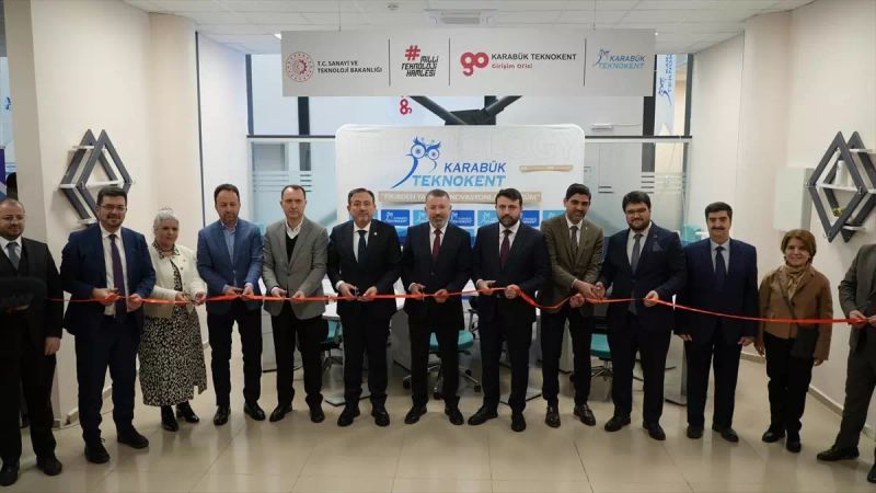 Karabük’te Teknokent’te Girişim Ofisi Açıldı, Sosyal Tesis Projesi Devam Ediyor