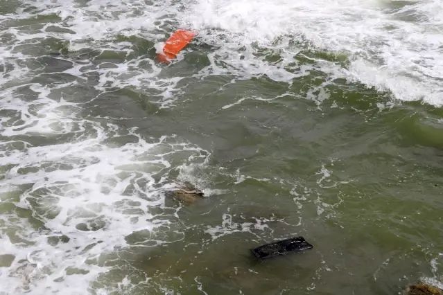 Alanya'da Fırtınada Motor Arızası Yapan Balıkçı Teknesi Alabora Oldu