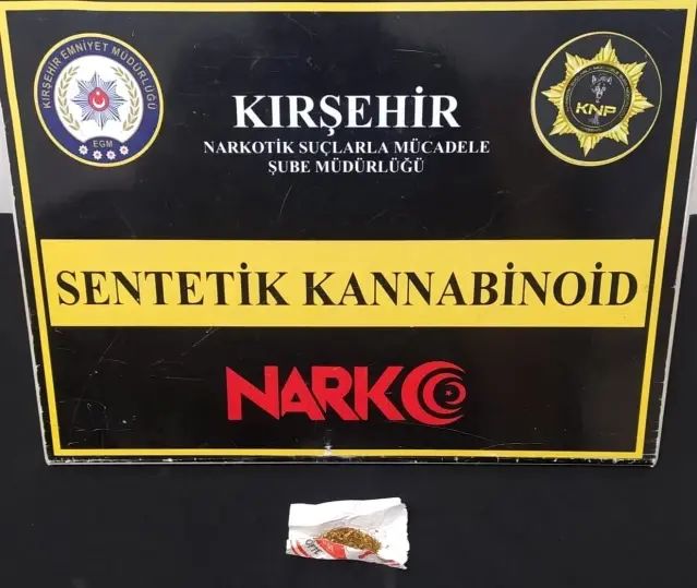 Kırşehir'de Uyuşturucu Operasyonunda 11 Şüpheli Yakalandı, 1 Tutuklandı