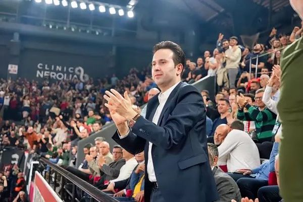 İsmail Çiftçioğlu, Karşıyaka Spor Kulübü Başkan Adaylığından Çekildi