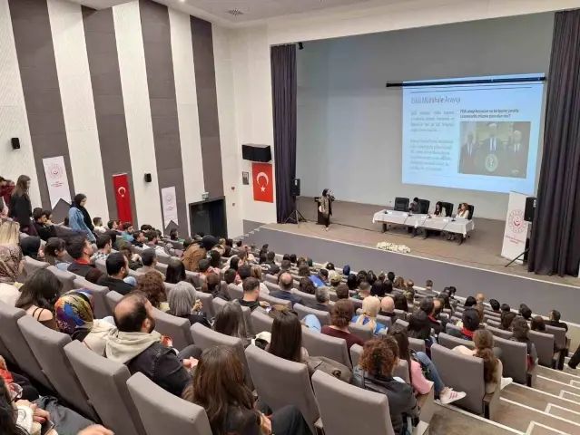 Tunceli'de Otizm Farkındalığı Paneli Düzenlendi