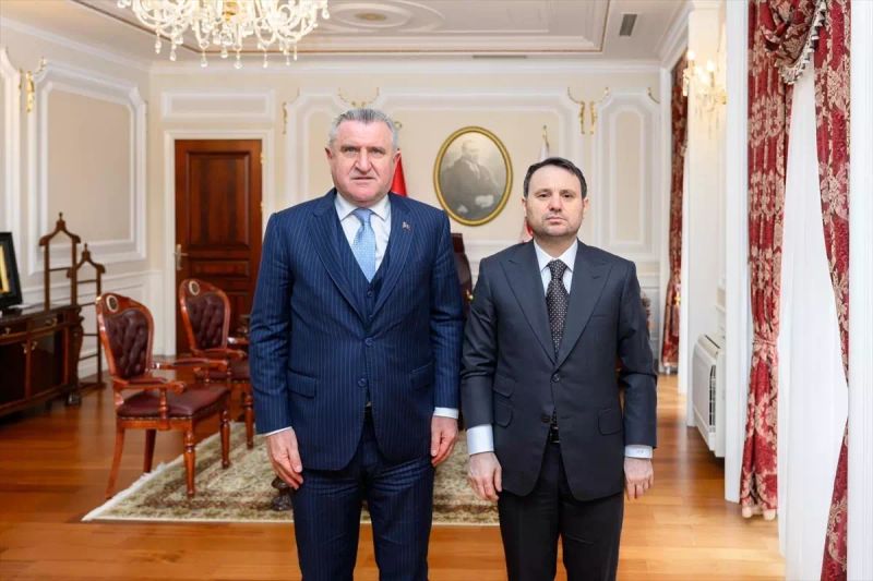 Gençlik ve Spor Bakanı Bak’tan Adalet Bakanı Gürlek’e Ziyaret