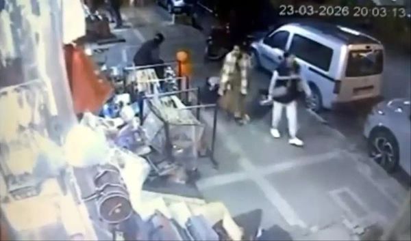 Avcılar'da Çocuk Kıyafeti Hırsızlığı: Nazan A. Yakalandı