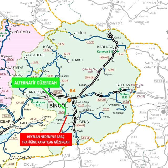 Bingöl'de Heyelan Nedeniyle Yol Trafiğe Kapatıldı