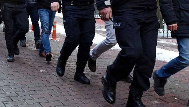 Eskişehir'de Yasa Dışı Bahis ve Dolandırıcılık Operasyonunda 71 Kişi Hakkında Gözaltı Kararı