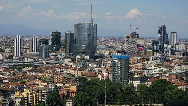 Milano’da Tramvay Kazası: 1 Kişi Yaşamını Yitirdi, 38 Yaralı Var