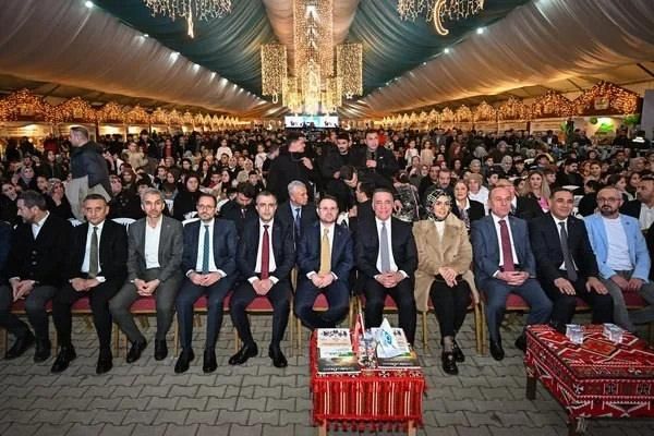 Adalet Bakanı Akın Gürlek, Sultangazi Ramazan Etkinlik Çadırını Ziyaret Etti