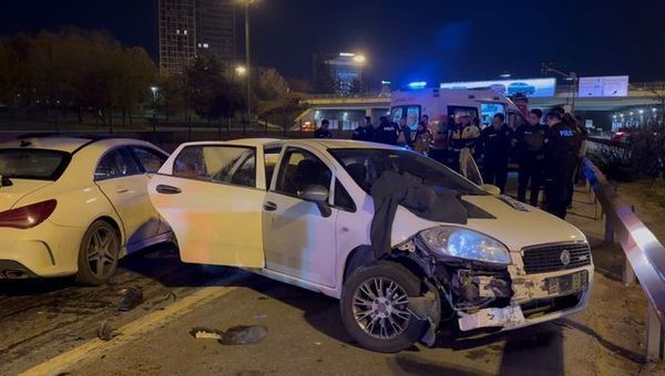 Ataşehir'de Trafik Kazasında Sürücü Yaşamını Yitirdi