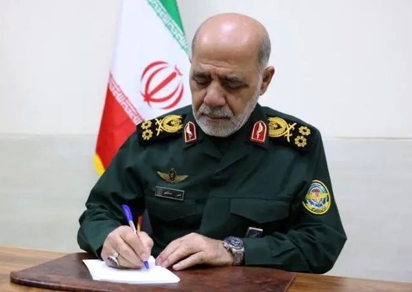 İran Ordusu Zafer Sağlayana Kadar Savaşmaya Devam Edeceğini Açıkladı