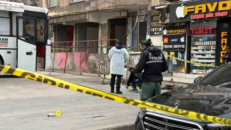 Diyarbakır'da Müteahhit ve Emlakçı Arasında Tadilat Tartışması Silahlı Kavgaya Dönüştü