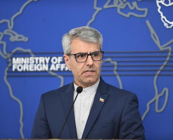 İran Sözcüsü: Görüşmeler Güvensizlik Ortamında Gerçekleşti