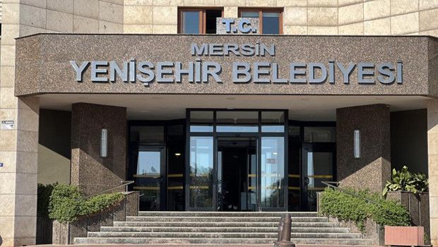 Mersin'in Yenişehir Belediyesi'ne Yolsuzluk Operasyonunda 30 Kişi Gözaltına Alındı