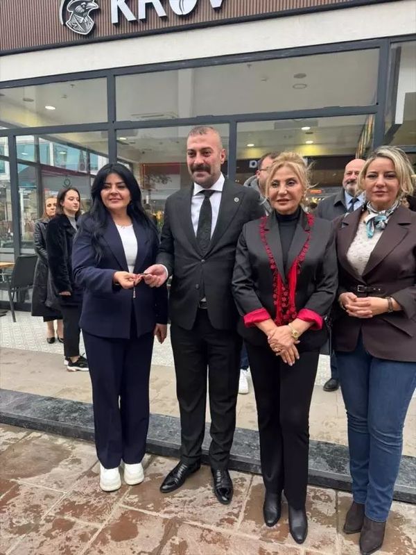 Saadet Partisi'nden Dijital Bağımlılıkla Mücadele Çağrısı