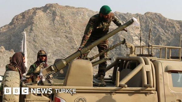 Pakistan ve Afganistan Arasındaki Gerilimin Tarihsel Kökenleri ve Son Gelişmeler