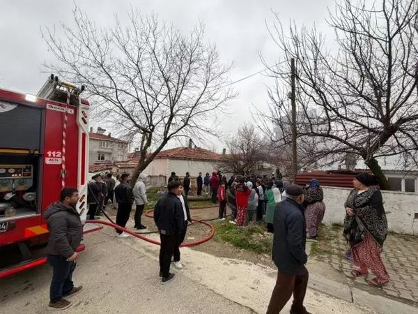 Tekirdağ'da Bedensel Engelli Adamın Evinde Çıkan Yangın Yaralanmaya Neden Oldu