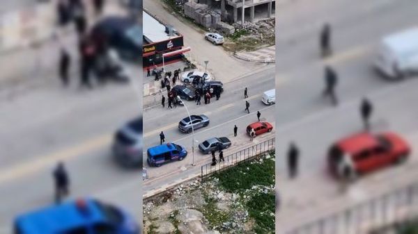 Malatya'da Epilepsi Hastası Sürücünün Kontrolünü Kaybettiği Kaza Kamerada
